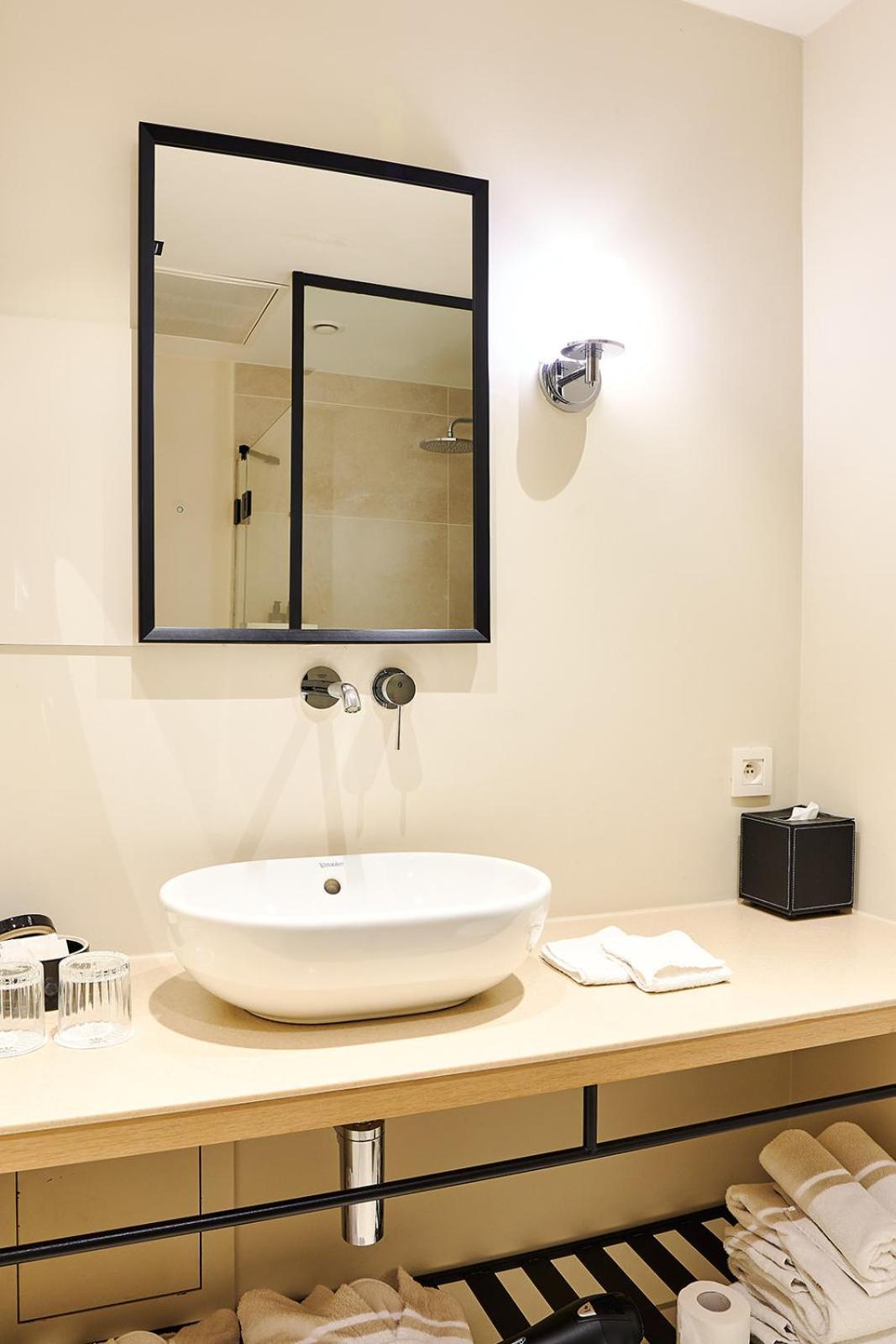 Hotel Franq Antwerpen Ngoại thất bức ảnh